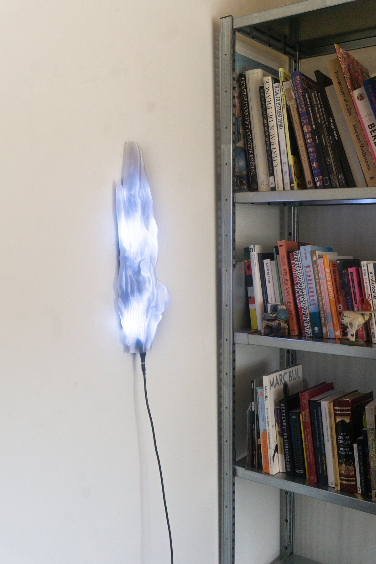 Raytracers: the Unfair wallmount